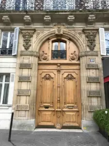 porte cochere immeuble Mayenne